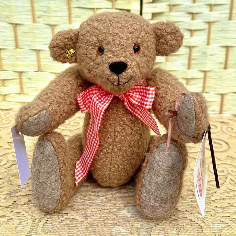 Ralph: Collectable Boucle Artist Bear 32cm (12.5”)