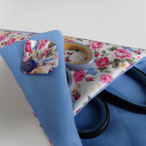 Colourful Floral Scissors Holder