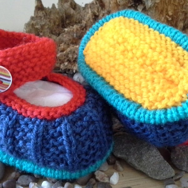 Gender Neutral Hand Knitted Baby Shoes 0-6 Months