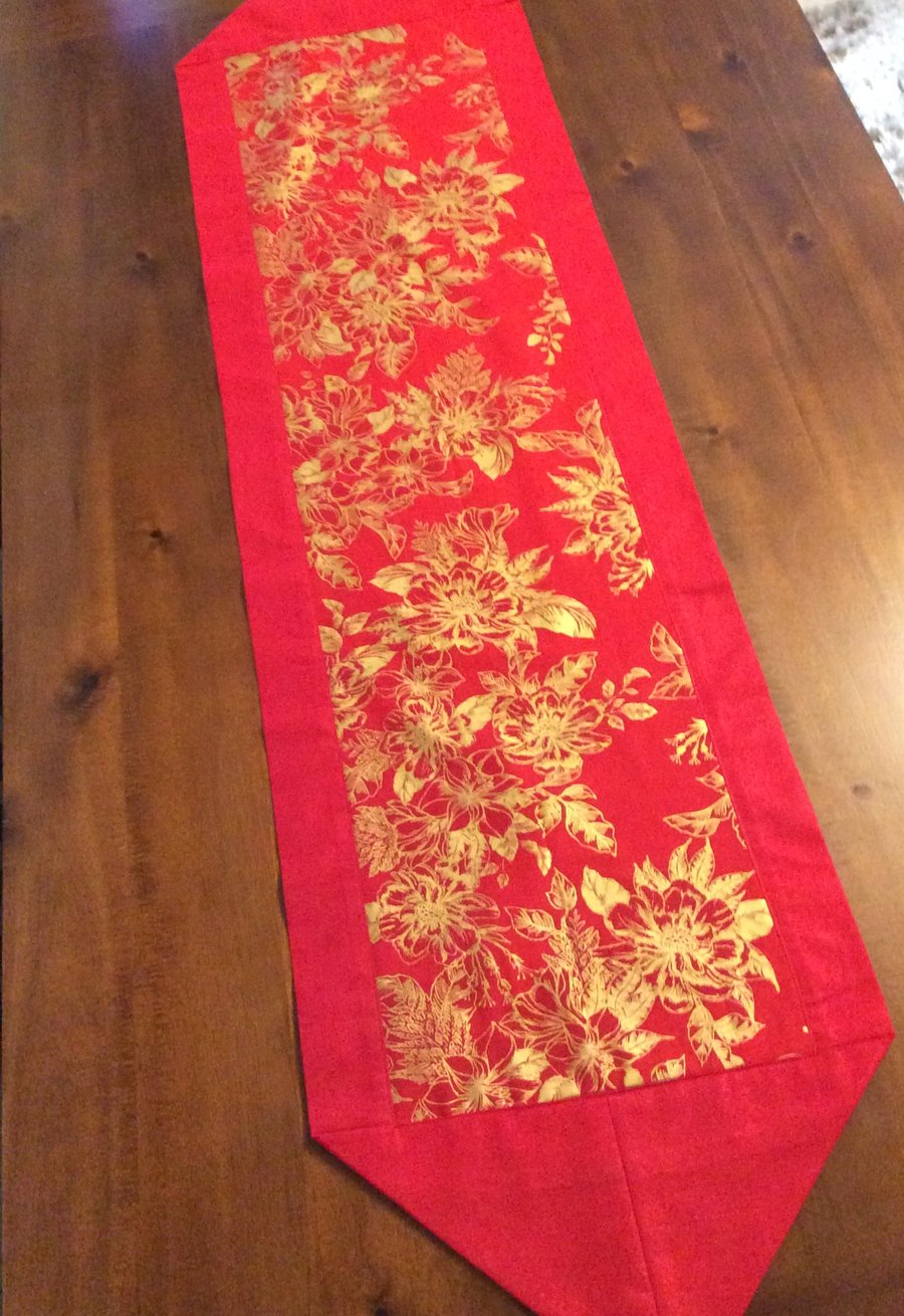 Glitter floral red and gold table runner 14” x 56”