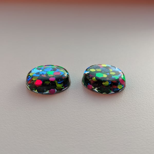 Piñata glitter studs