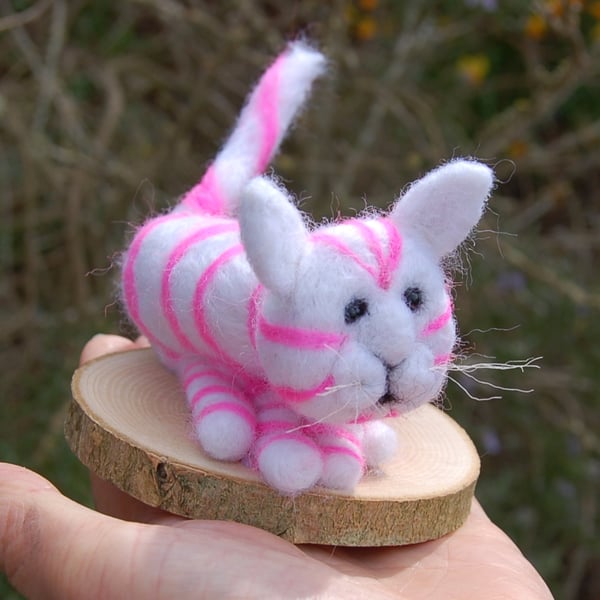 Cat,  needle felt cat,  pink and white cat, cake topper