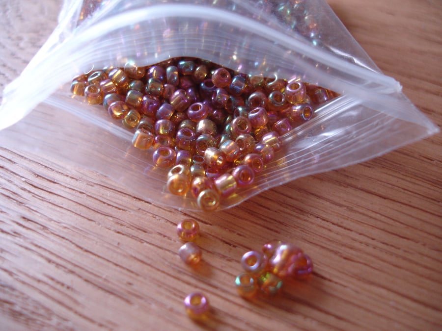 70g Size 8 Gold Purple Lustre Glass Seed Beads