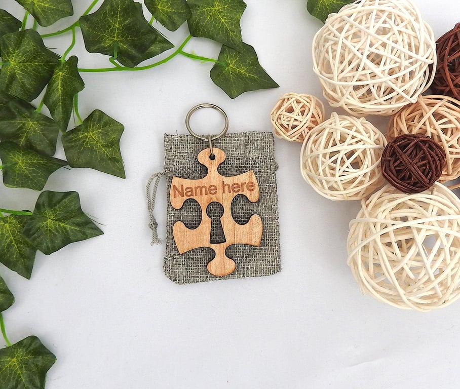 Personalised Jigsaw Keyring, Puzzle Piece Keychain, Wood Keyring with Gift Bag