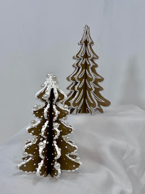 Hand Painted Wooden Christmas Tree Gingerbread Style Decorationd Handmade