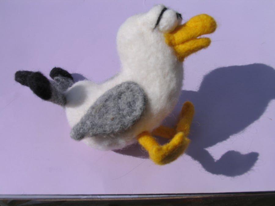 Quirky Needle Felt Sea Gull Model