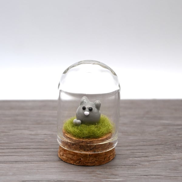 small grey cat keepsake figure