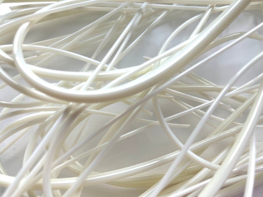 50g French Vanilla Bullseye 90 coe glass Vitrigraph stringers