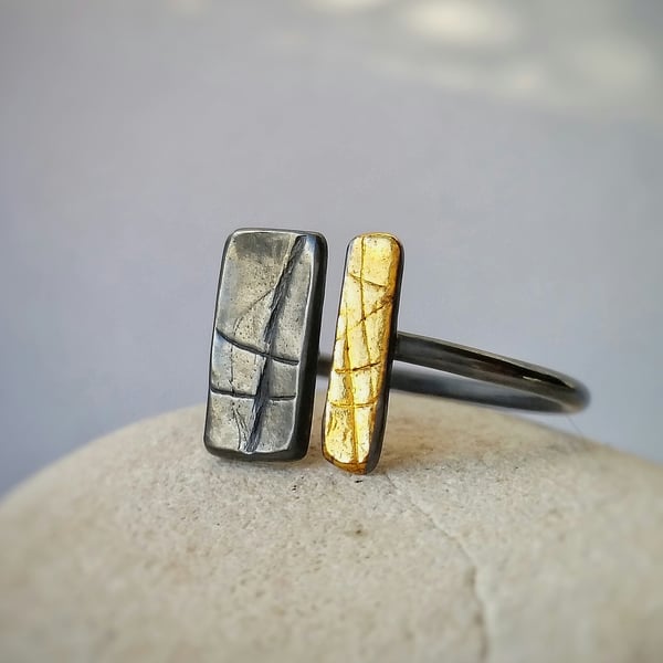 Organic feel adjustable silver ring with 24ct gold detail 