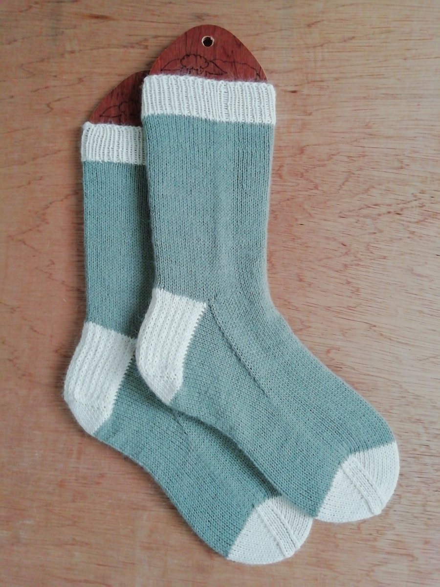 Socks, hand knitted, Medium, adult size 5-6 - Alpaca Wool blend