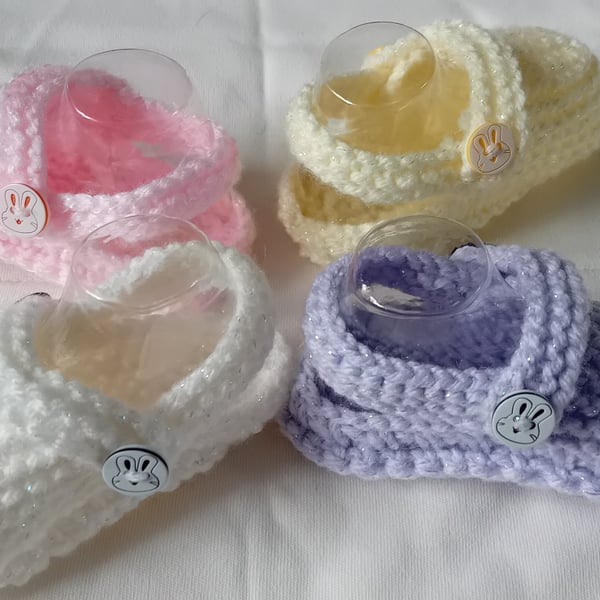 Soft and Cosy Cute Hand Knitted Baby Crocs 0-3 months or 3-6 months
