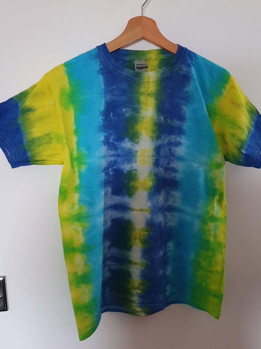 Tie Dye Vertical Stripe T-shirt, Large Youth 16-18yrs