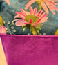 Echinacea - Medium zipped water-resistant pouch for toiletries, make-up etc... - Image 3