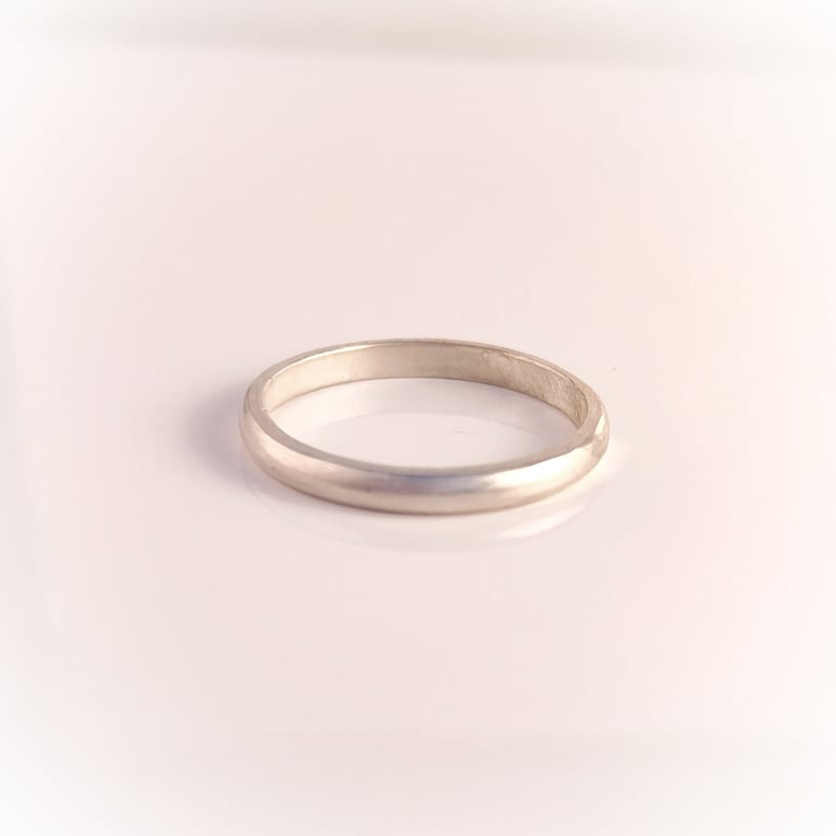 Sterling silver band ring