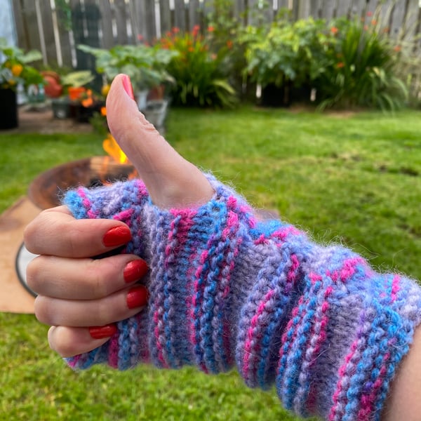 Aurora Fingerless Gloves