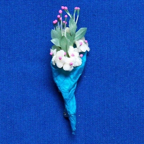 BUNCH O' FLOWERS BROOCH 