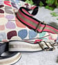 Large Dumpling Bag, Sling Style Cross Body Bag Retro Flower Design - Image 6