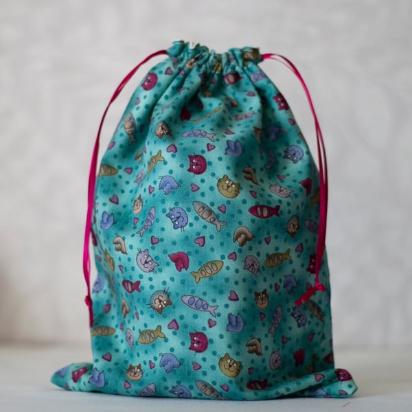 Reusable Cotton Fabric Cat Bird Fish Drawstring Gift Bag