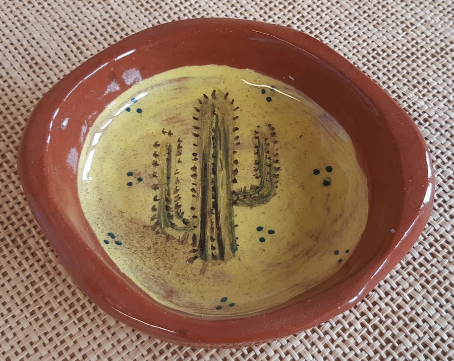 Earthenware tapas bowl