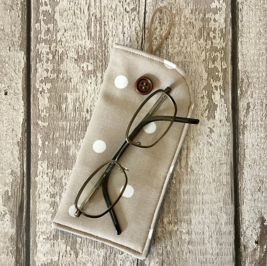 Spotty Glasses Case. Sunglasses Case. Spectacle Case. Soft Glasses Case.