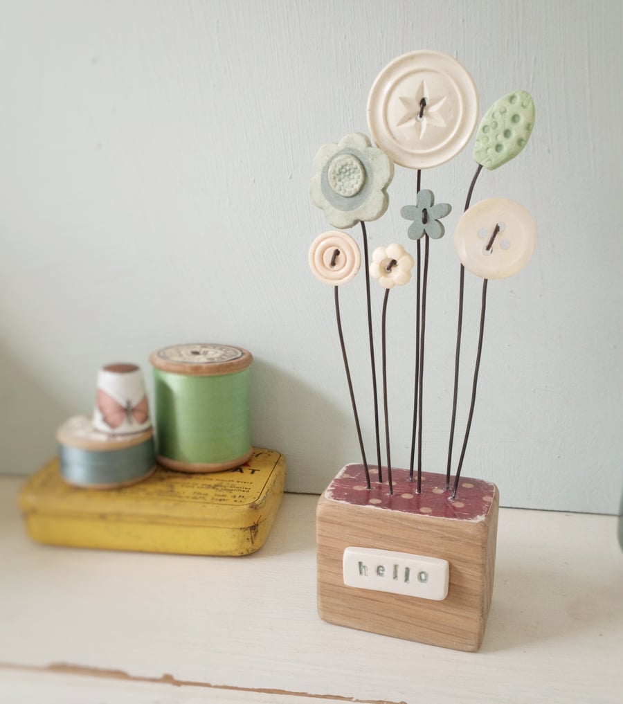  Flower Garden in an Oak Wood Block  'hello'