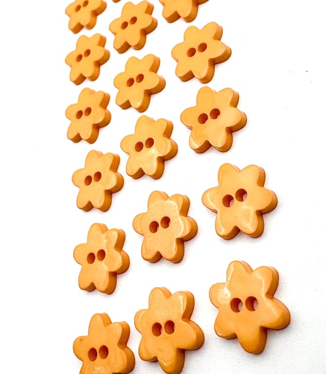 Pack of 15 Light Peach Star Buttons, 12mm Wide, Heavenly!