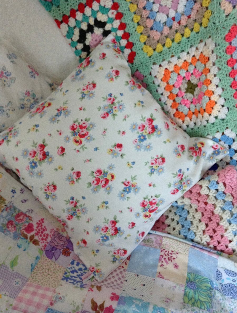 Cath kidston dairy rose design cotton  fabric cushion cover