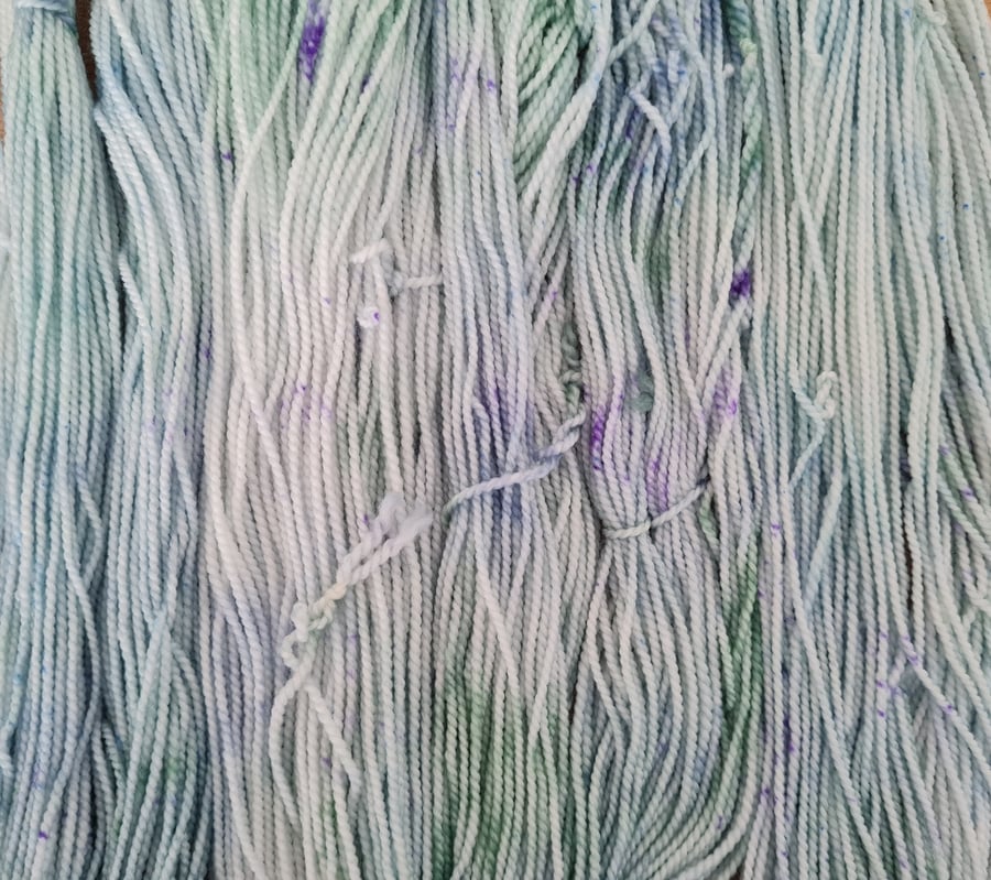 Hand dyed yarn. Mini skein, 20g