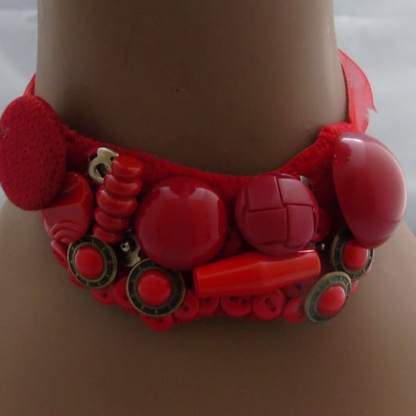 Vintage Button Necklace - Red