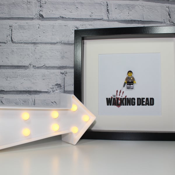 THE WALKING DEAD - FRAMED CUSTOM RICK GRIMES LEGO FIGURE