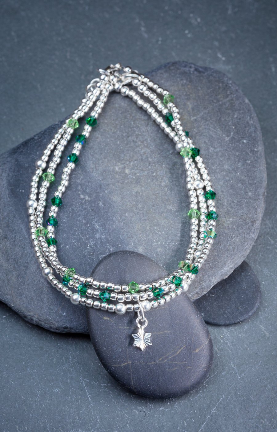 Bracelets Sterling silver with green swarovski and star charm handmade