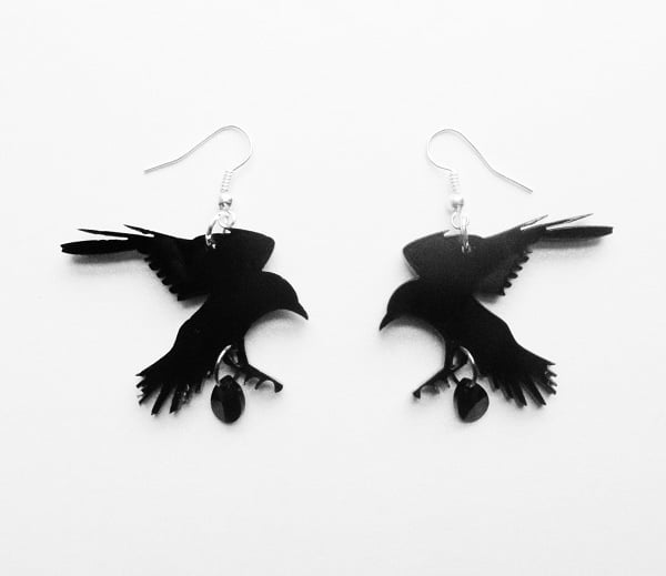 Dark Romance - crow earrings
