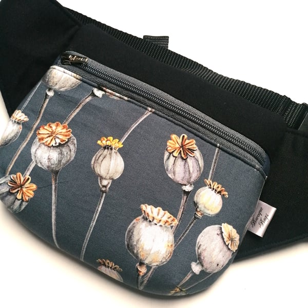 Poppy Seed Canvas Hip bag with zipped pocket and adjustable belt