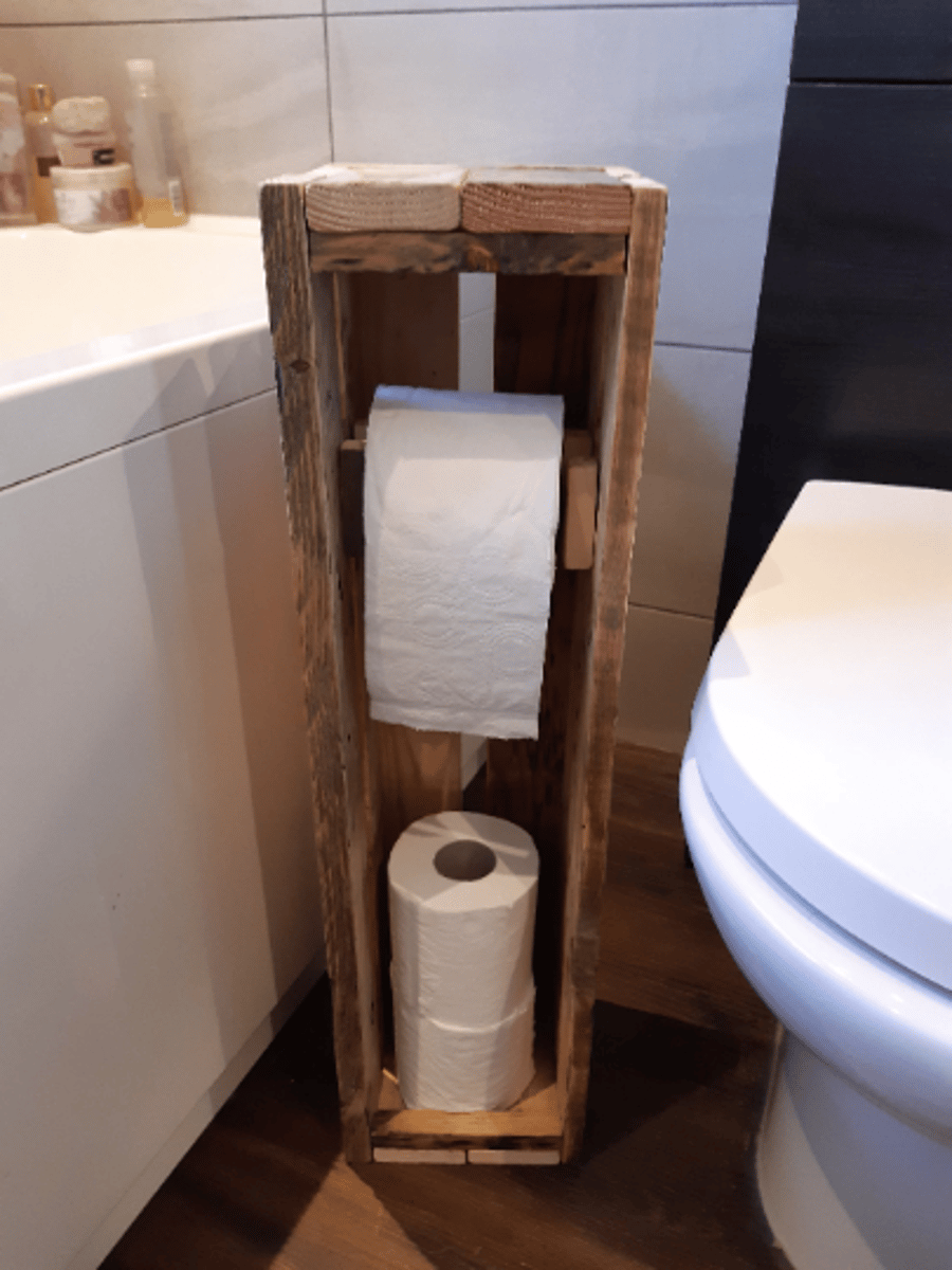 Rustic toilet holder, Free standing toilet roll holder, Toilet paper holder