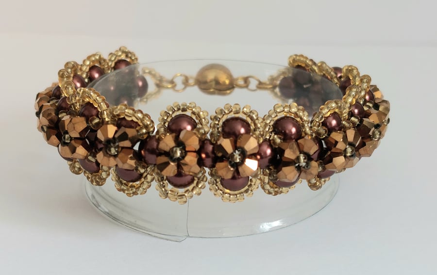 Brown pearl & crystal Bracelet