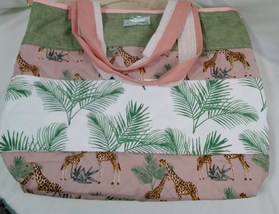  TOTE BEACH BAG GIRAFFES AND LEAVES DESIGN