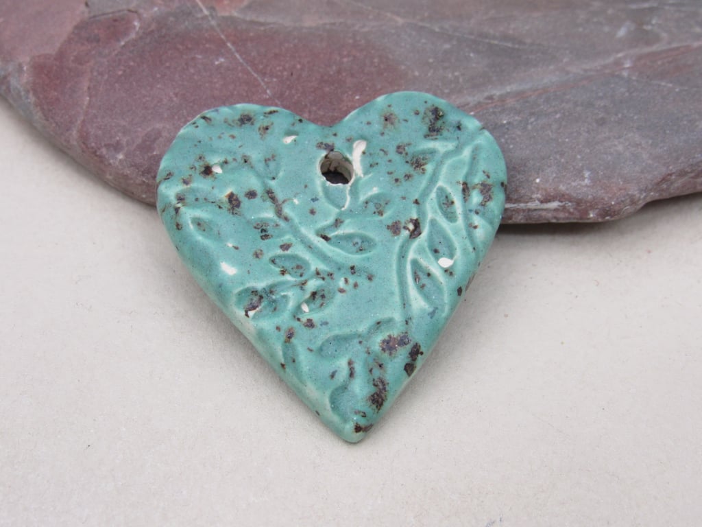 Medium Eggshell Blue Leaf Texture Heart Shaped Ceramic Pendant