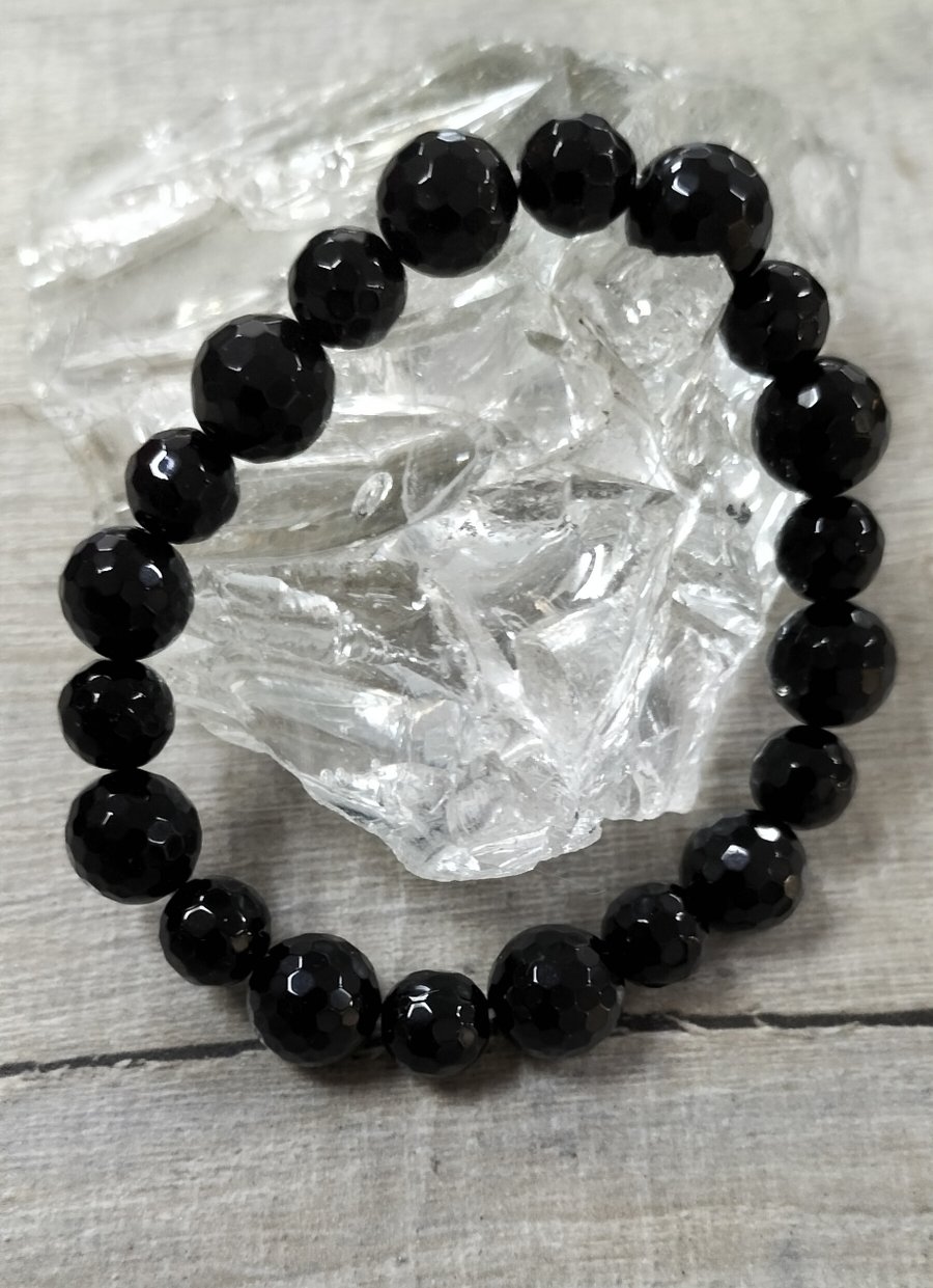Black beaded elasticated bracelet