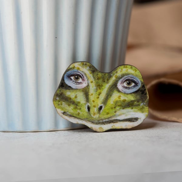 Frog badge, laser cut wooden brooch