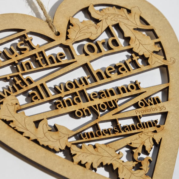 Large wooden heart - Trust (Proverbs 3:5)