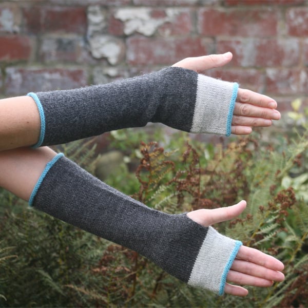 Fingerless gloves, wrist warmers, wool and alpaca, grey and turquoise