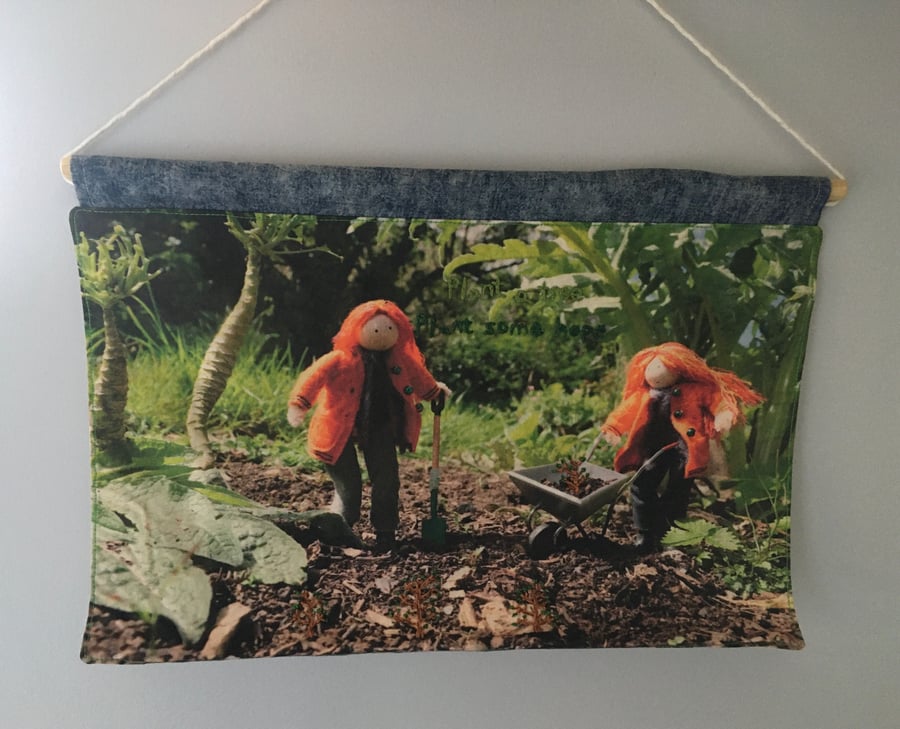 Small Gardening Wall Hanging 