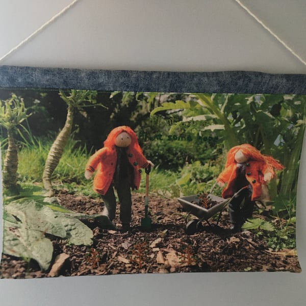 Small Gardening Wall Hanging 