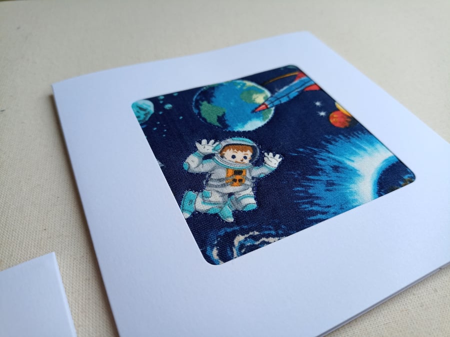 Spaceman rocket card for child in quilted fabric - blank 