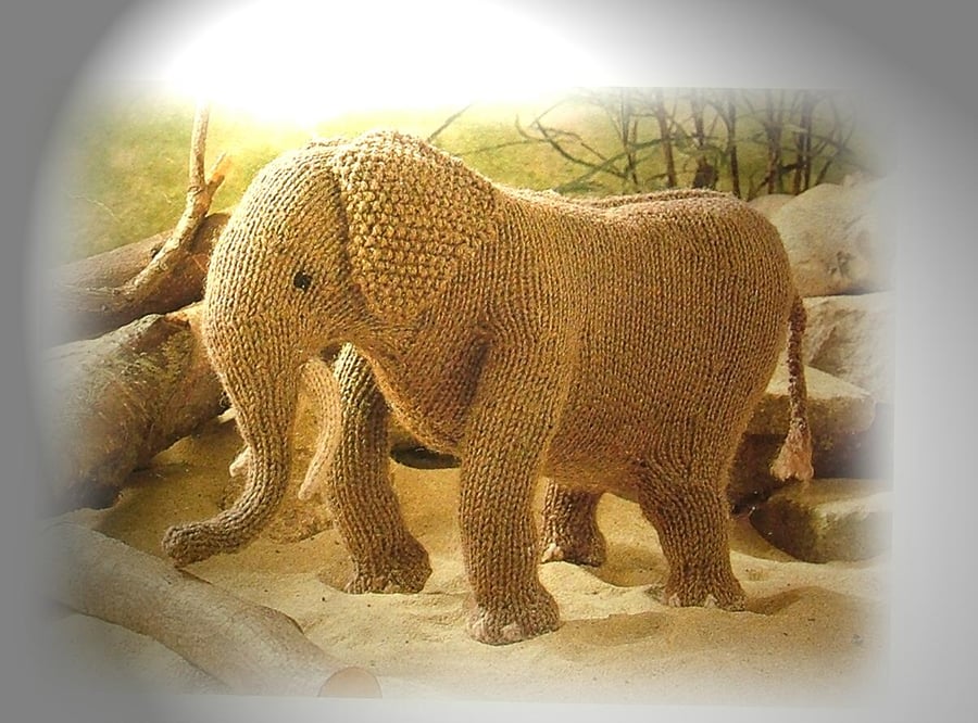 AFRICAN ELEPHANT knitting pattern by Georgina Manvell 