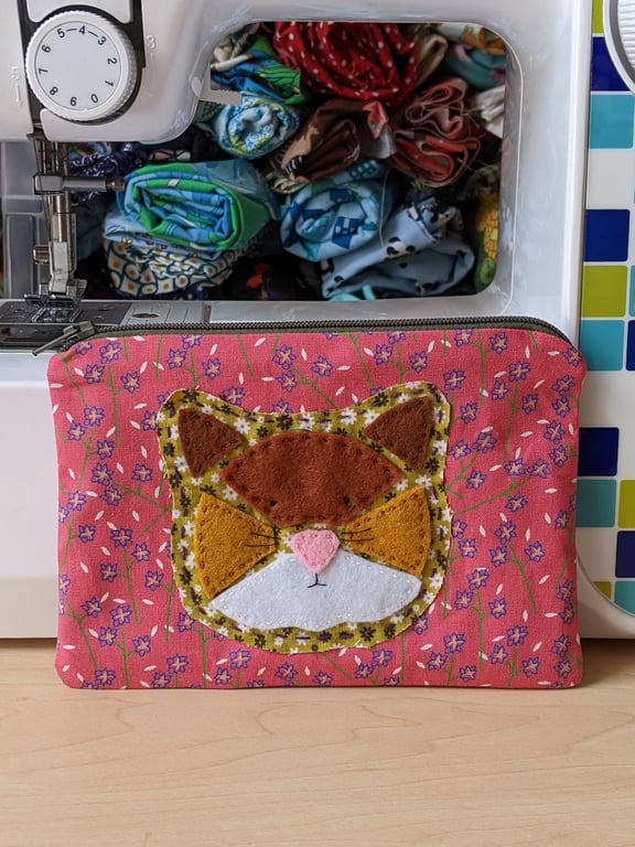 Cat Appliqué Purse 