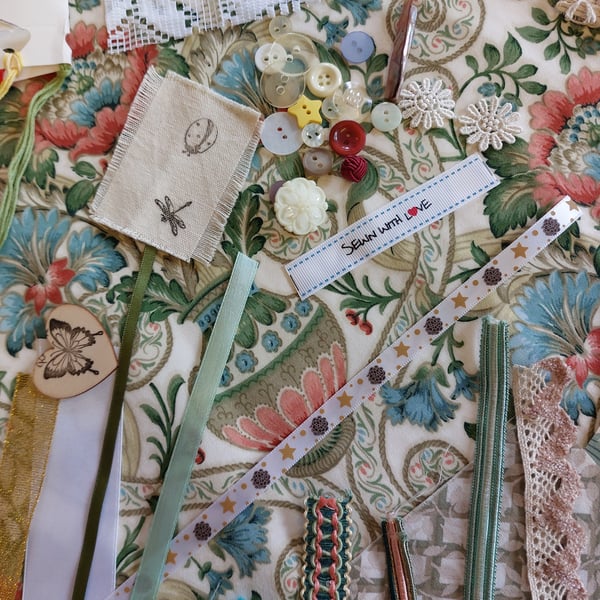 Green slow stitching kit 