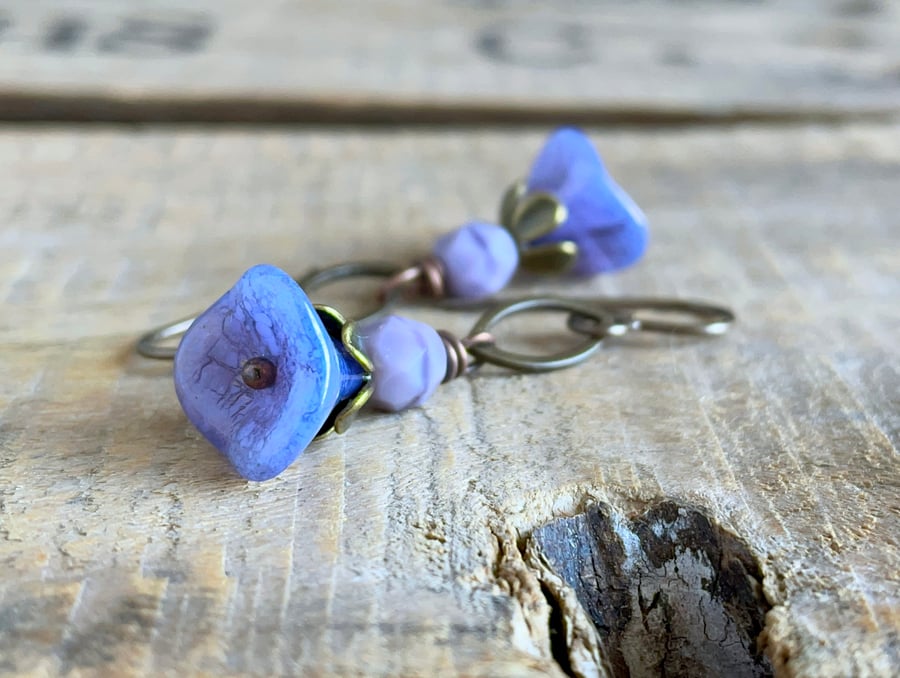 Purple Glass Flower Earrings - Nature-inspired Jewellery - Lightweight & Petite