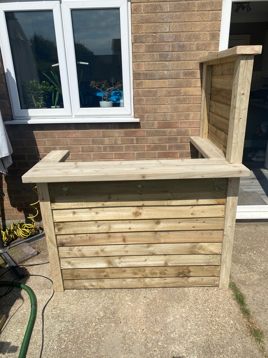 Garden bar