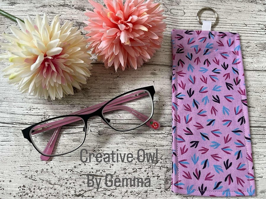 Fabric glasses pouch for lanyards parrot feet design teacher nurse doctor